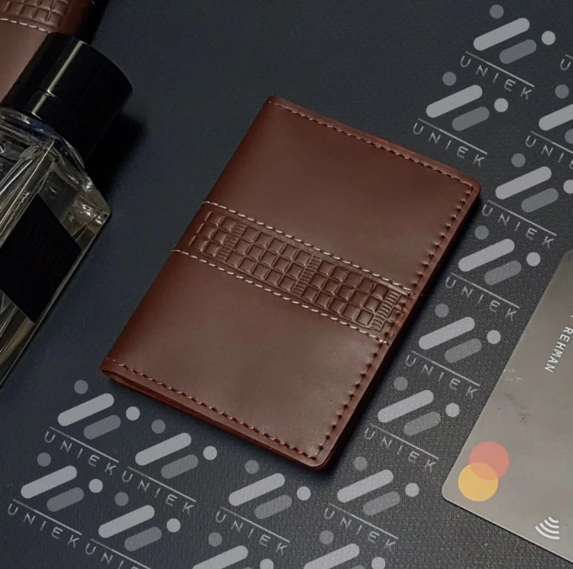 MINI WALLET FOR MEN ( SYNTHETIC MATERIAIL )